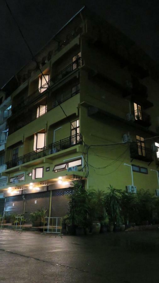 Baan 192 Apartman Bangkok Kültér fotó