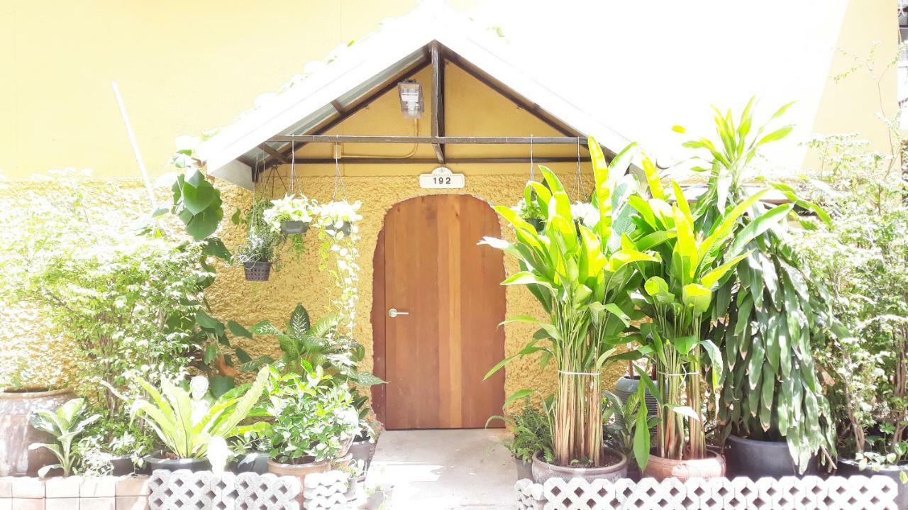 Baan 192 Apartman Bangkok Kültér fotó